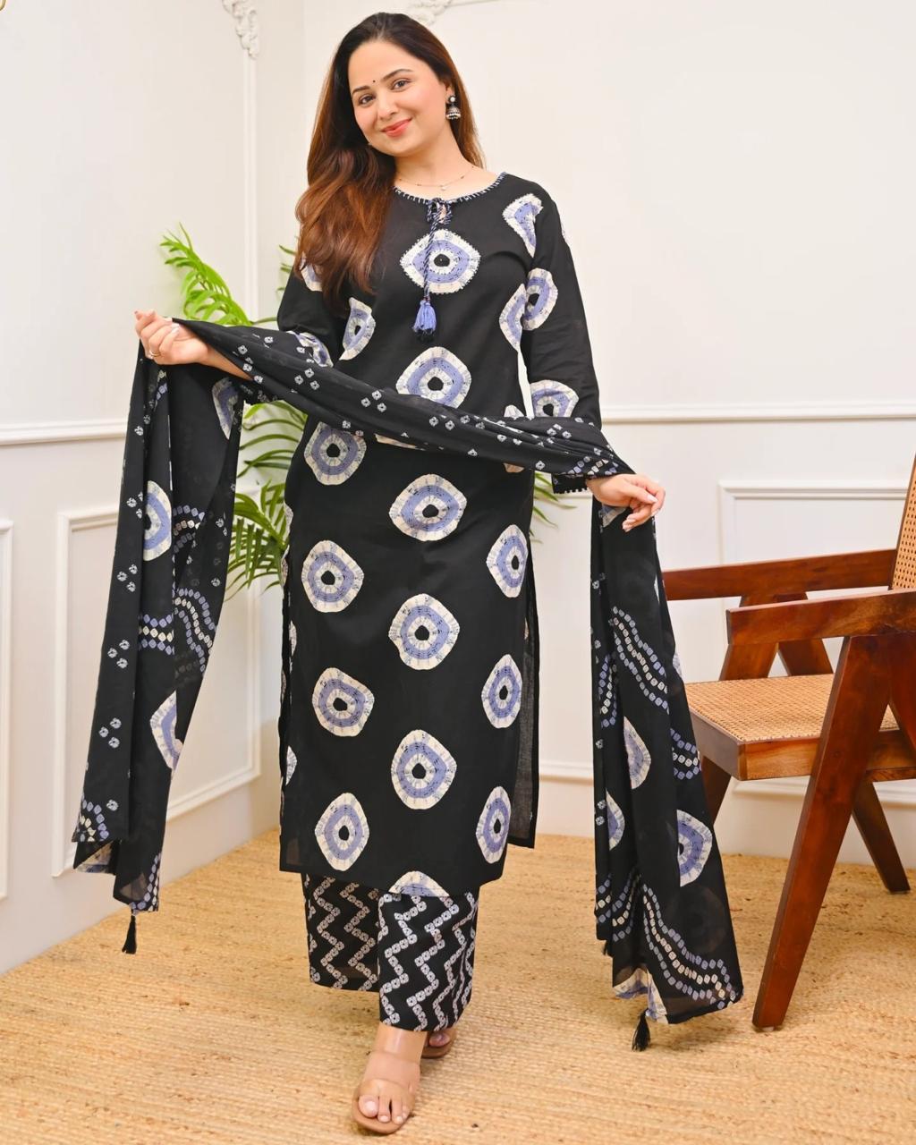 Black Bandhani Printed Cotton Kurti Pant Dupatta Set