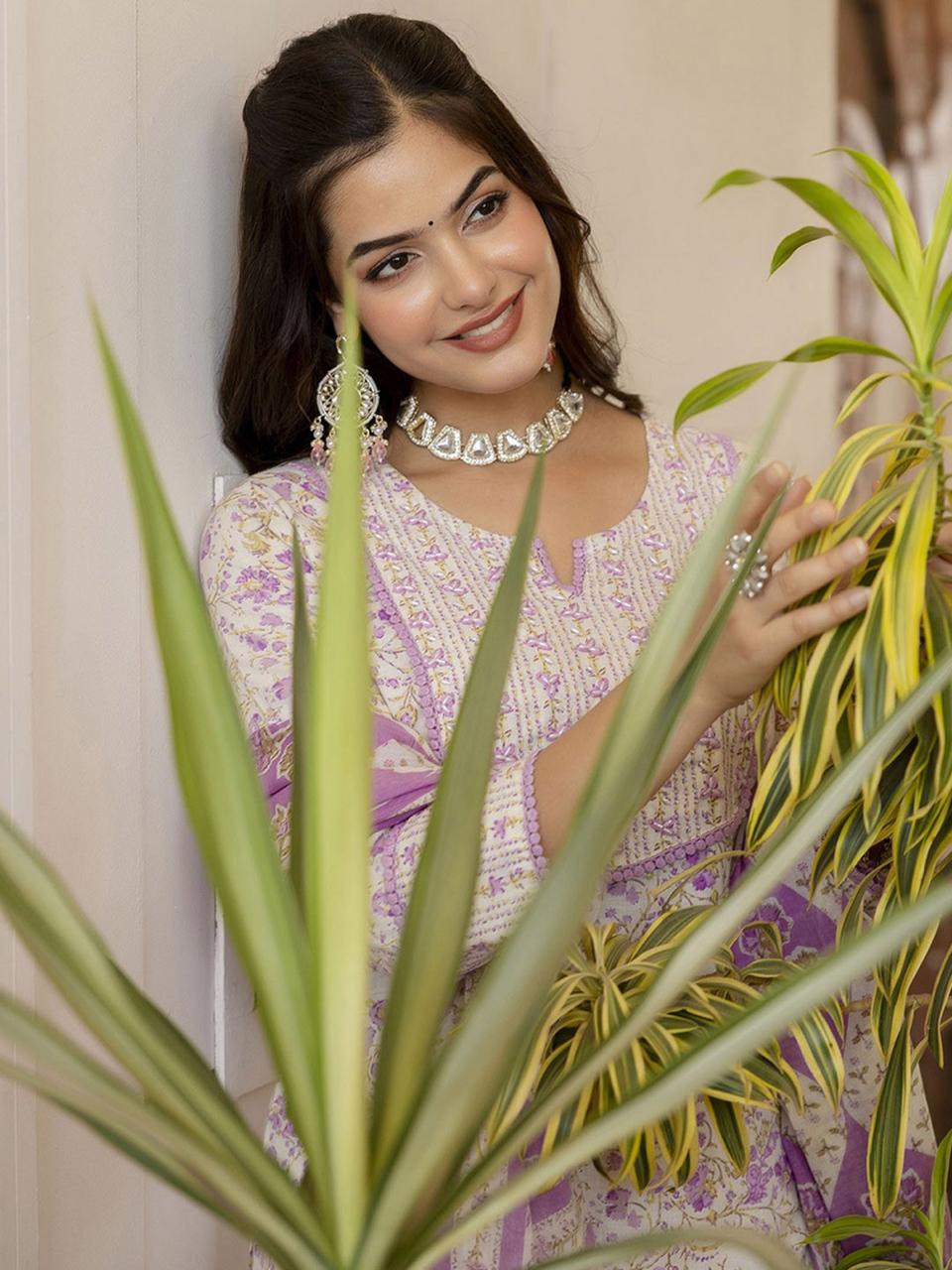 Lavender Floral Printed Suit Set With Dupatta